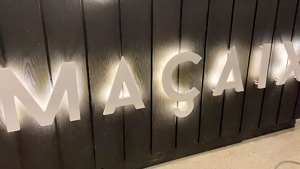 Letras corpóreas